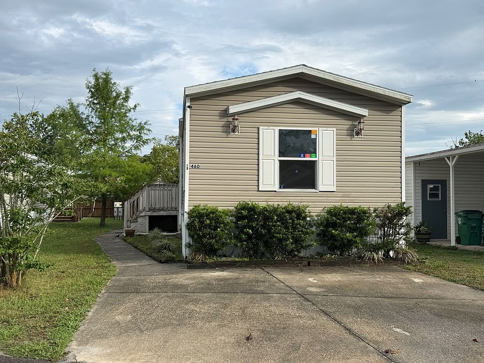 1st image of 460 Fernwood Dr