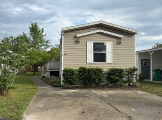 460 Fernwood Dr, Deland, FL 32724