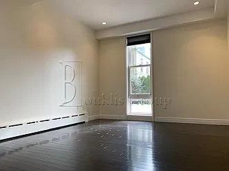 Rented by Bouklis Group