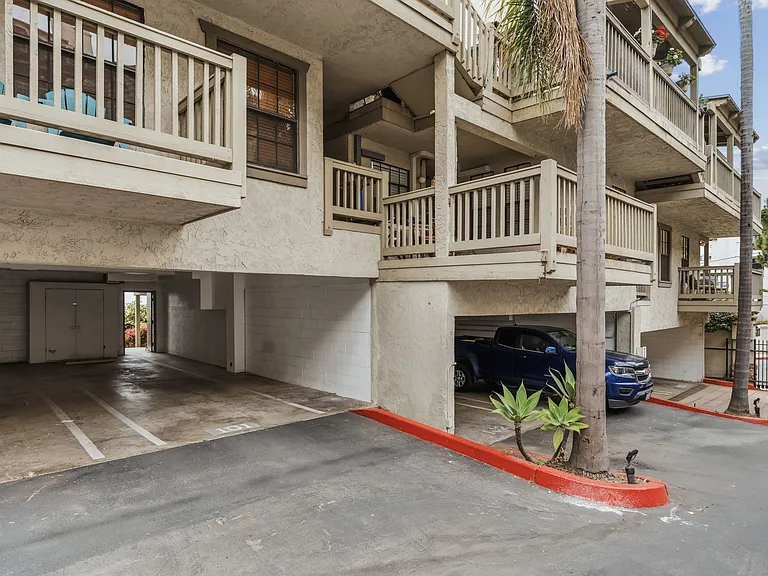 3961 Hortensia St #H10 — Photo 25