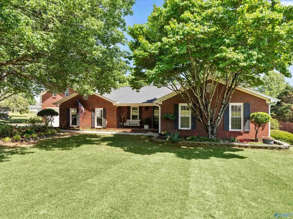 11188 Dove Dr, Madison, AL 35756