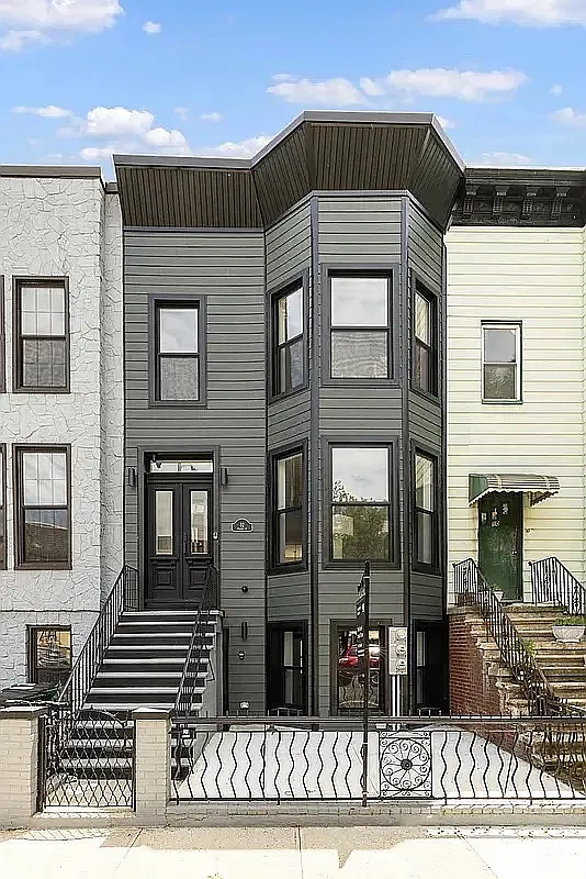 12 Pilling Street — Photo 1