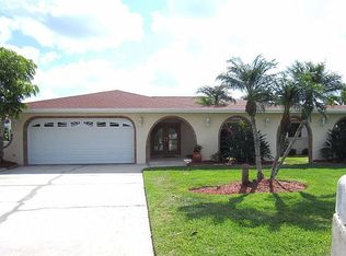 6347 Cottonwood Ln, Apollo Beach, FL 33572