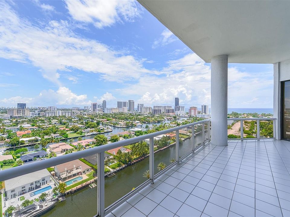 1st image of 3600 Yacht Club Dr APT 2002