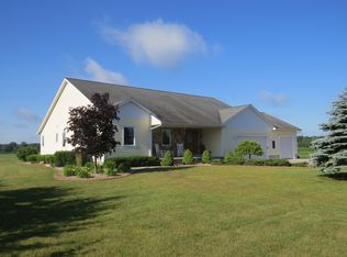 2626 E Blackhurst Rd, Midland, MI 48642