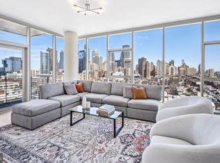 210 S 25th St #1502, Philadelphia, PA 19103