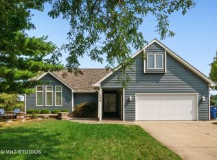 135 Zapata Ln, Minooka, IL