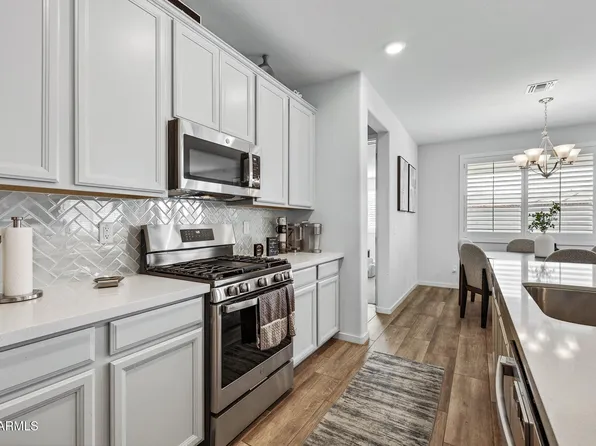 5652 N 188TH Lane, Litchfield Park, AZ 85340