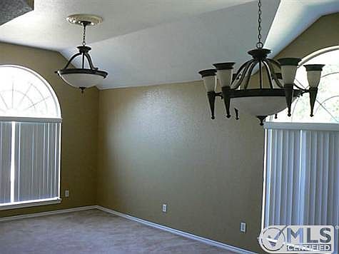 5th image of 6132 Lake Vista Dr