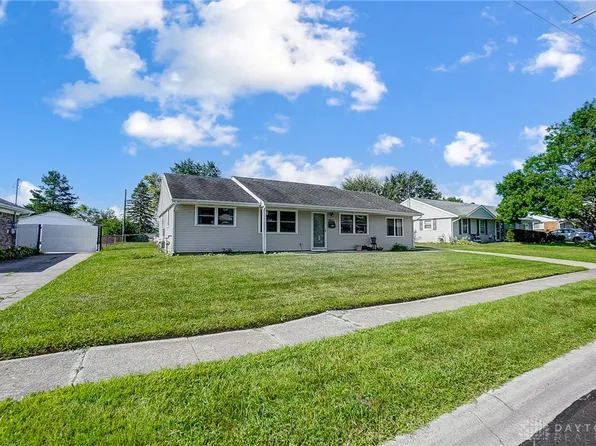 6661 Southern Vista Dr, Enon, OH 45323