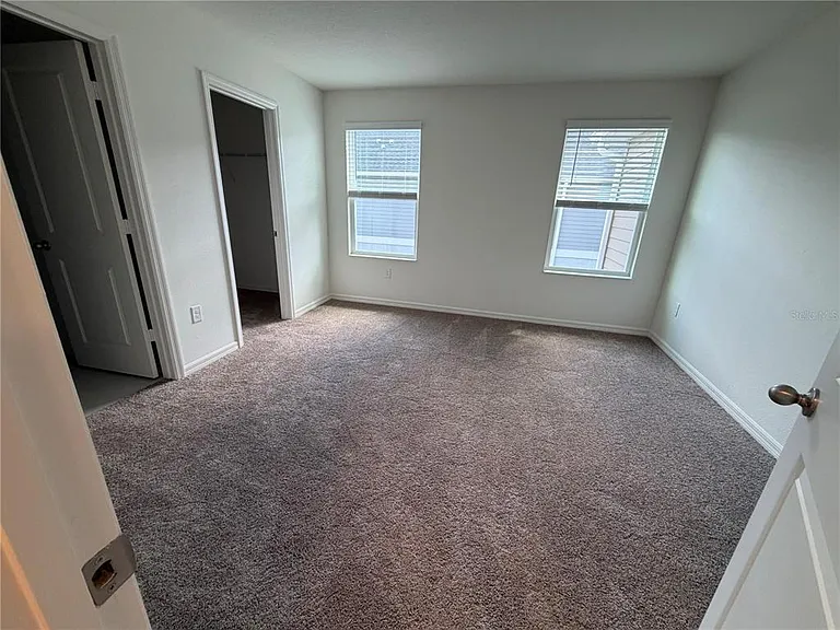 2817 Moonshadow Ct — Photo 13