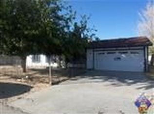 16407 Coolwater Ave, Lake Los Angeles, CA 93591