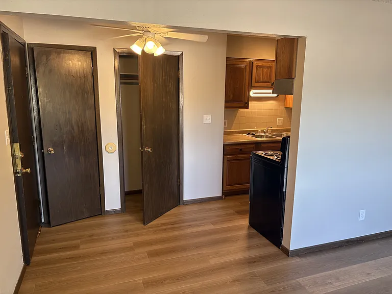 1706 Waterloo Rd #1 — Photo 4