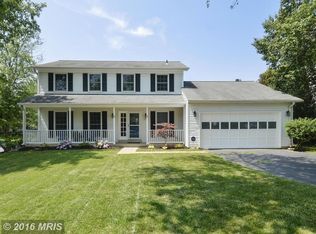 1313 Mistyvale St, Herndon, VA 20170