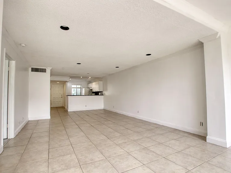 4489 Luxemburg Ct #101 — Photo 6