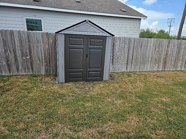 17721 Somerville Ct — Photo 18