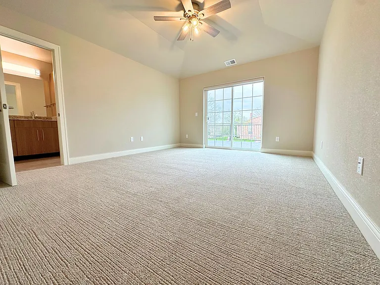 N142W6196 Concord St — Photo 10