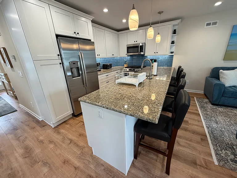 6309 Villa Ct — Photo 3