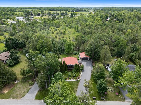 3rd image of 29 Goodman Rd