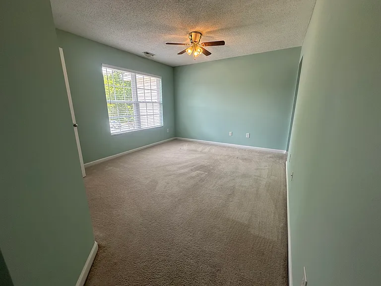 7728 Oliver Park Dr — Photo 11