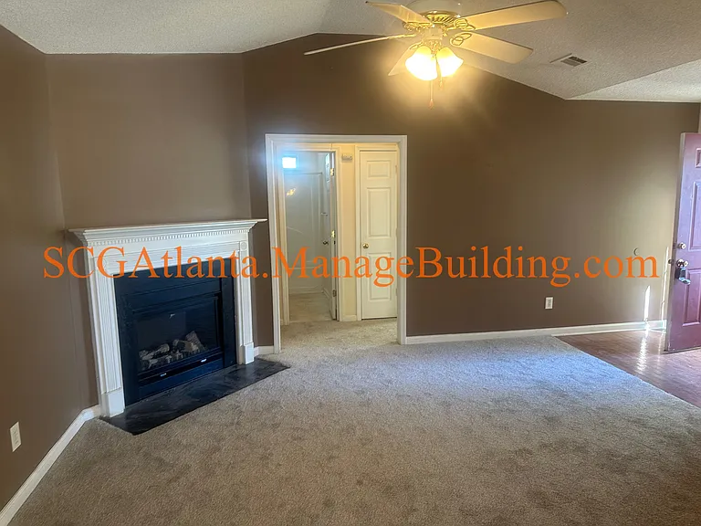 152 Willow Springs Ln — Photo 4