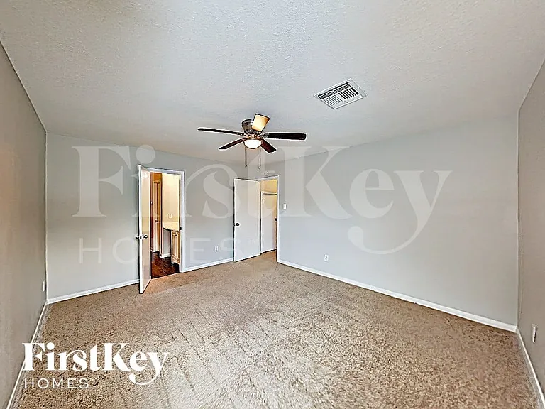 1438 Rocky Glen Ln — Photo 7