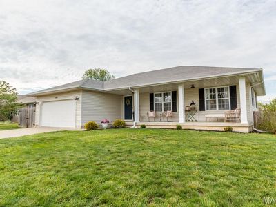 1305 Jessalinn Dr, Lebanon, MO, 65536