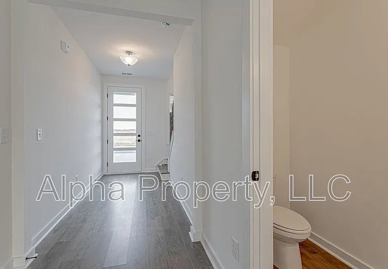 1455 Darrowby Way — Photo 5