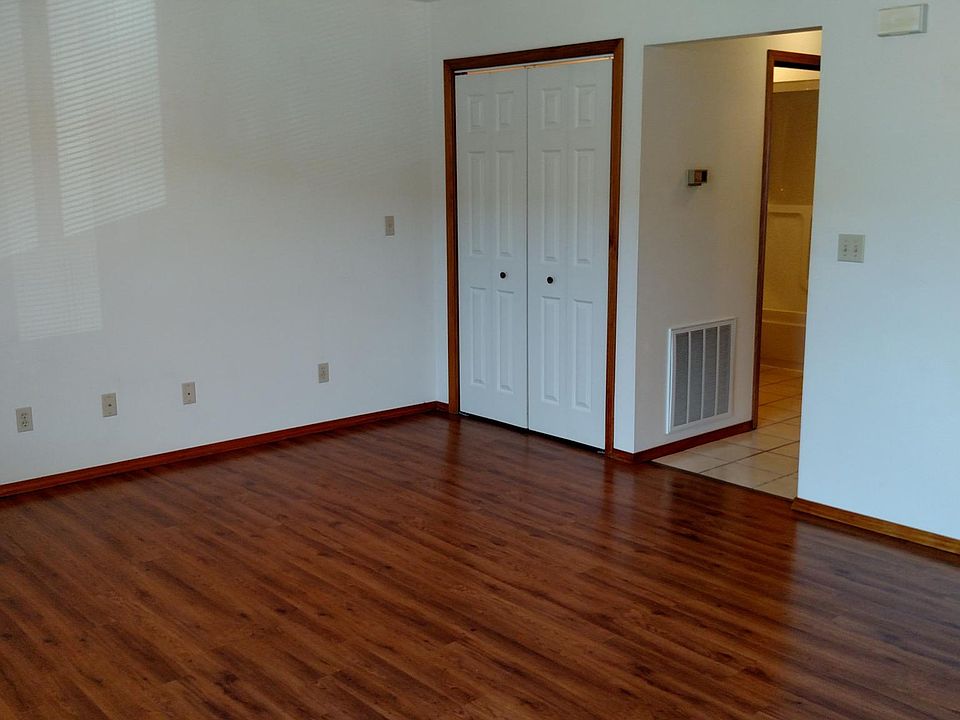 Living Room With upgraded Hardwood Laminate Floor