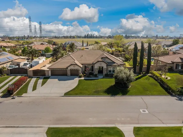 16349 Coastal Ct, Bakersfield, CA 93314