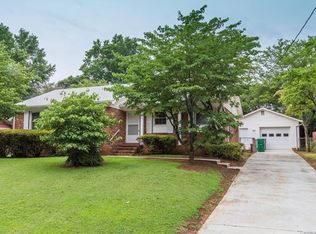 4814 Woodway Pl, Charlotte, NC