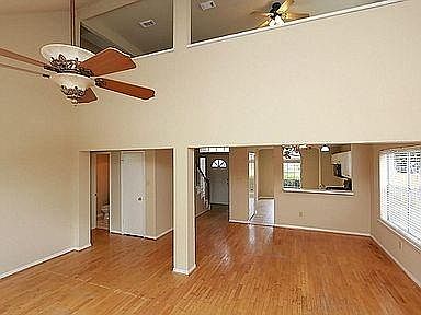 3rd image of 14715 Cypress Falls Dr