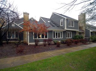 30 Village Dr, Basking Ridge, NJ 07920