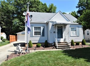 23396 Marion Rd, North Olmsted, OH 44070