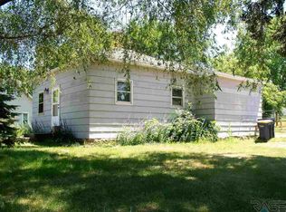 261 Lovely Ave, Baltic, SD 57003