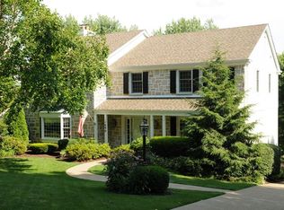 1690 Swanson Ln, Pittsburgh, PA