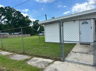 322 E Canal St #B, Picayune, MS 39466