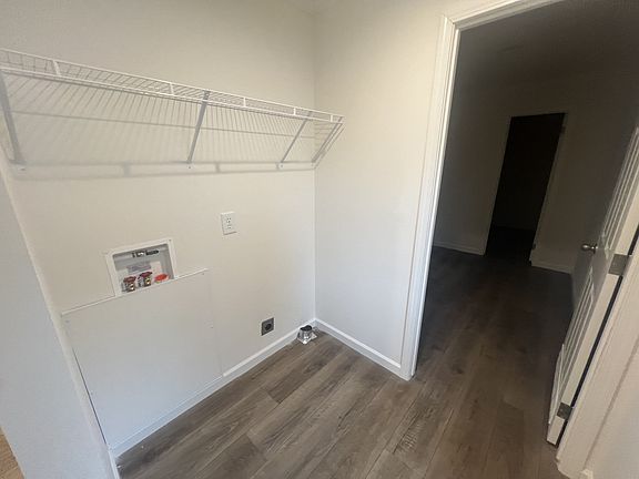 4th image of 361 Five Oaks Cir