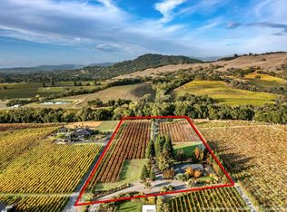 531 Limerick Ln, Healdsburg, CA 95448