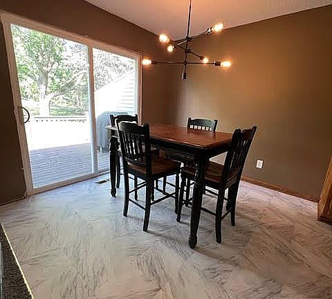 3rd image of 1107 Kirkwood Dr