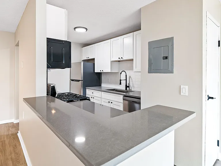 Cherry Tree Village Apartments — Photo 94