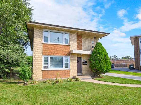 11015 S Lloyd Dr Unit 2, Worth, IL 60482