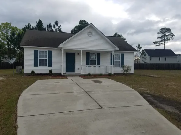 4800 Acres Dr, Wilmington, NC 28411