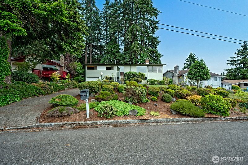 2nd image of 143 S 297th Place