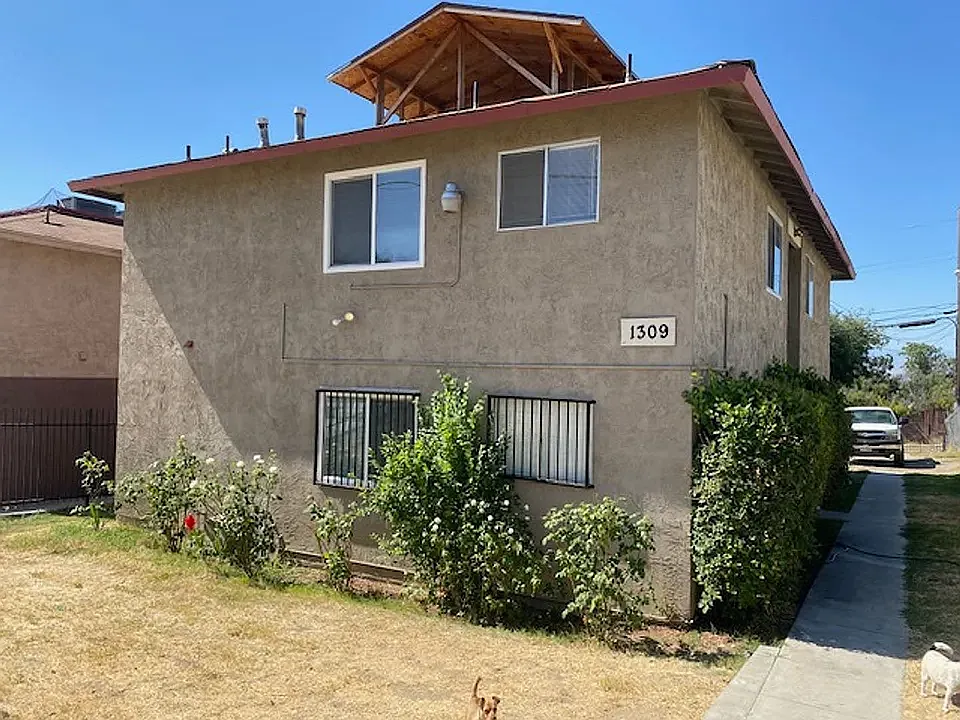 Building Photo - 1309 Bernard St #11