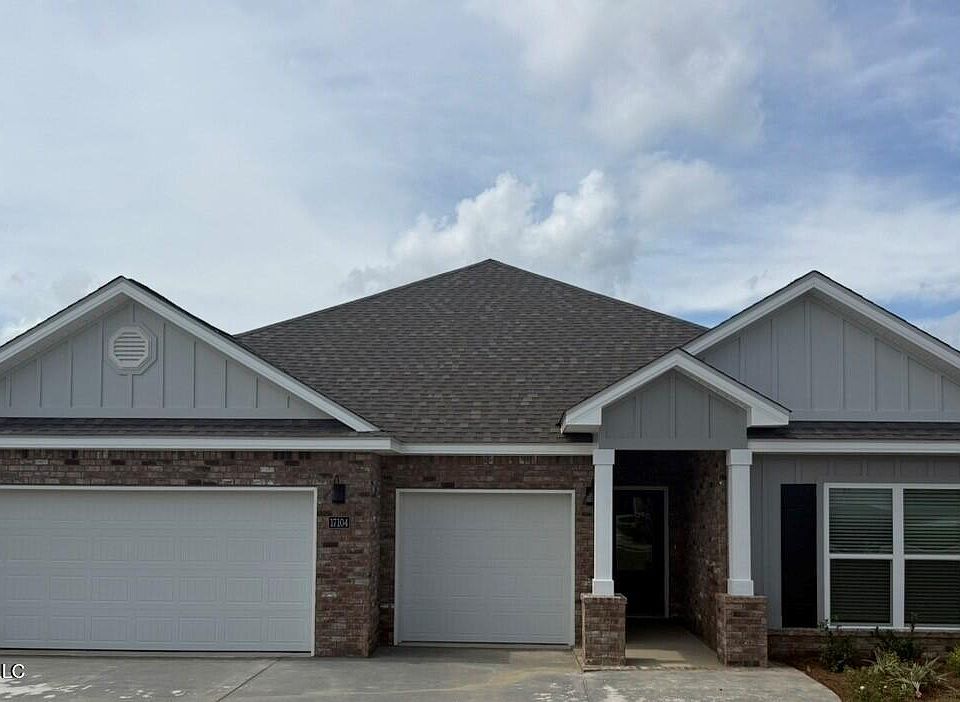 1st image of 17104 River Hills Dr