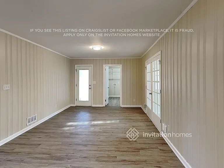 8837 Elma St — Photo 4