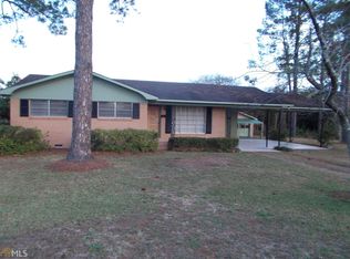 615 S Leroy St, Metter, GA 30439
