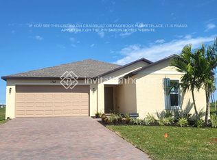 722 Carlyle Way, Fort Pierce, FL 34947