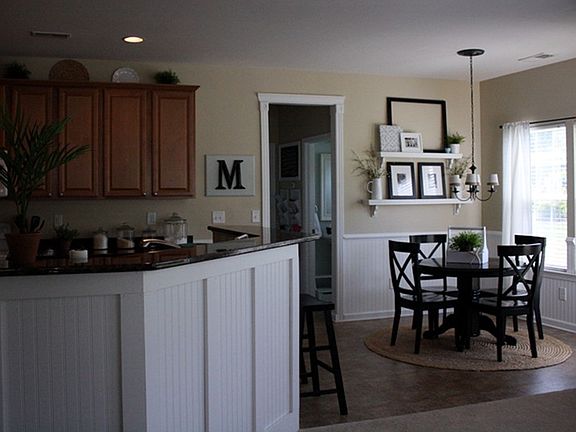 4th image of 2535 Scarlet Oak Dr